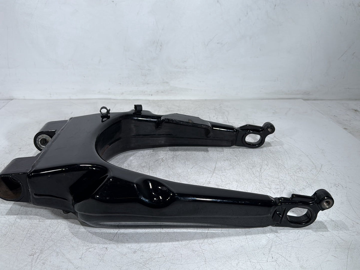 2018 Harley Road Glide Touring FLTRXS OEM Rear Fork Swingarm Swing Arm
