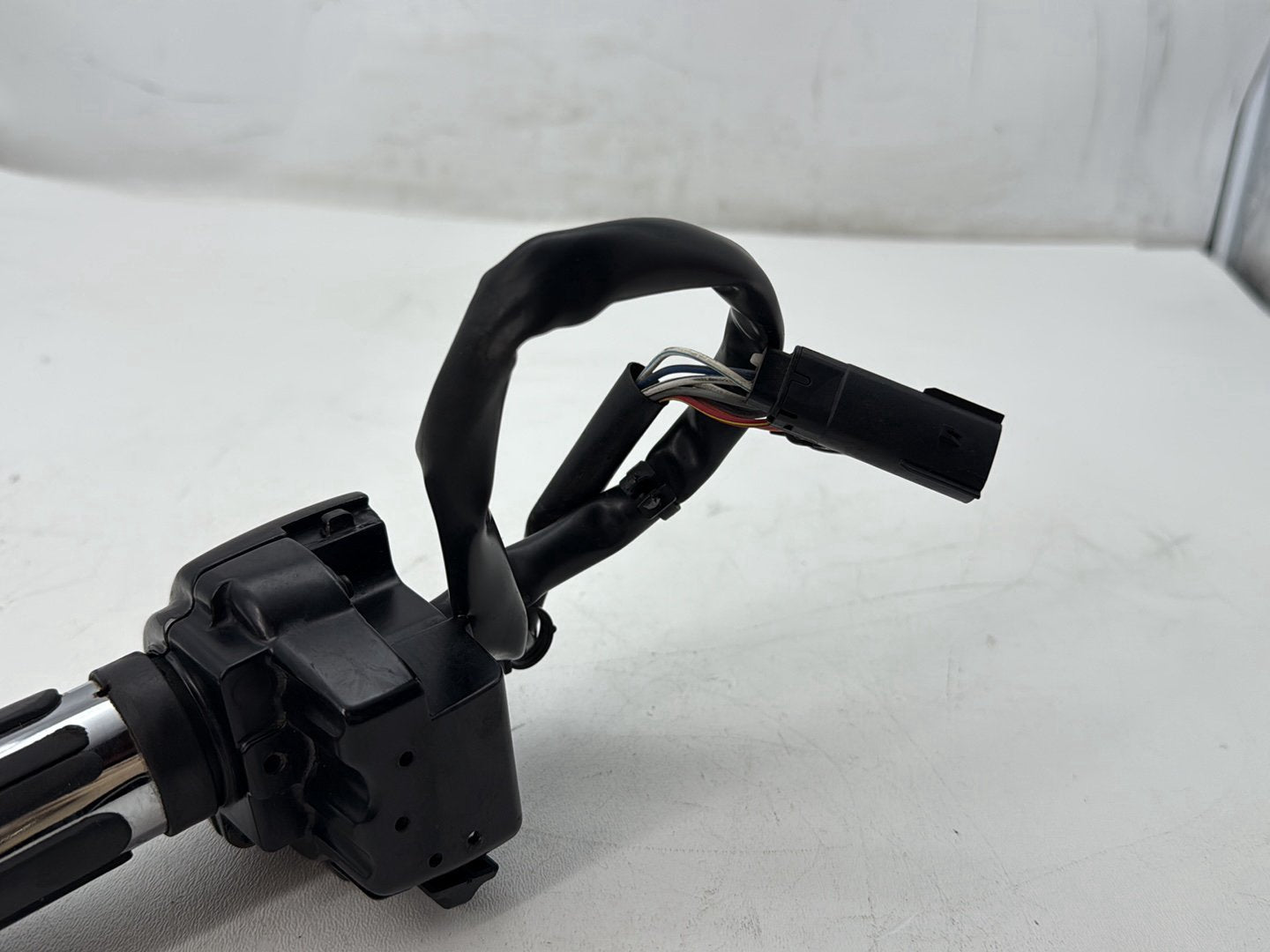 2008 Harley Road King Touring FLHR OEM Right Engine Start Kill Switches Controls