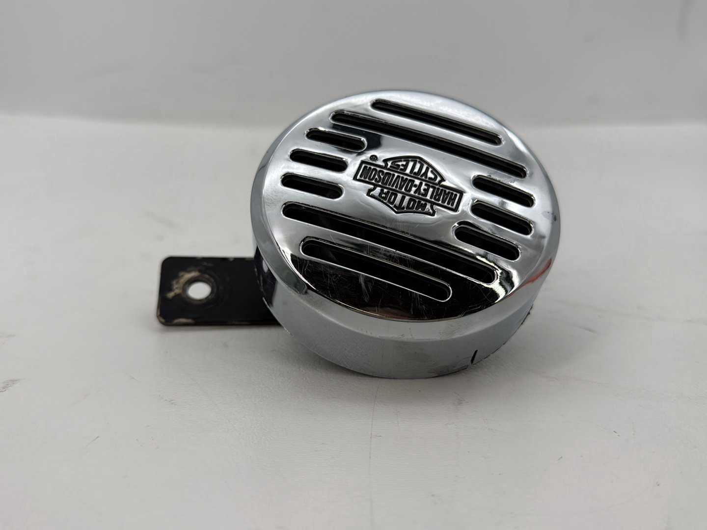 1993 Harley Sportster XLH883H Hugger 883 OEM Horn Signal Klaxon Chrome Cover