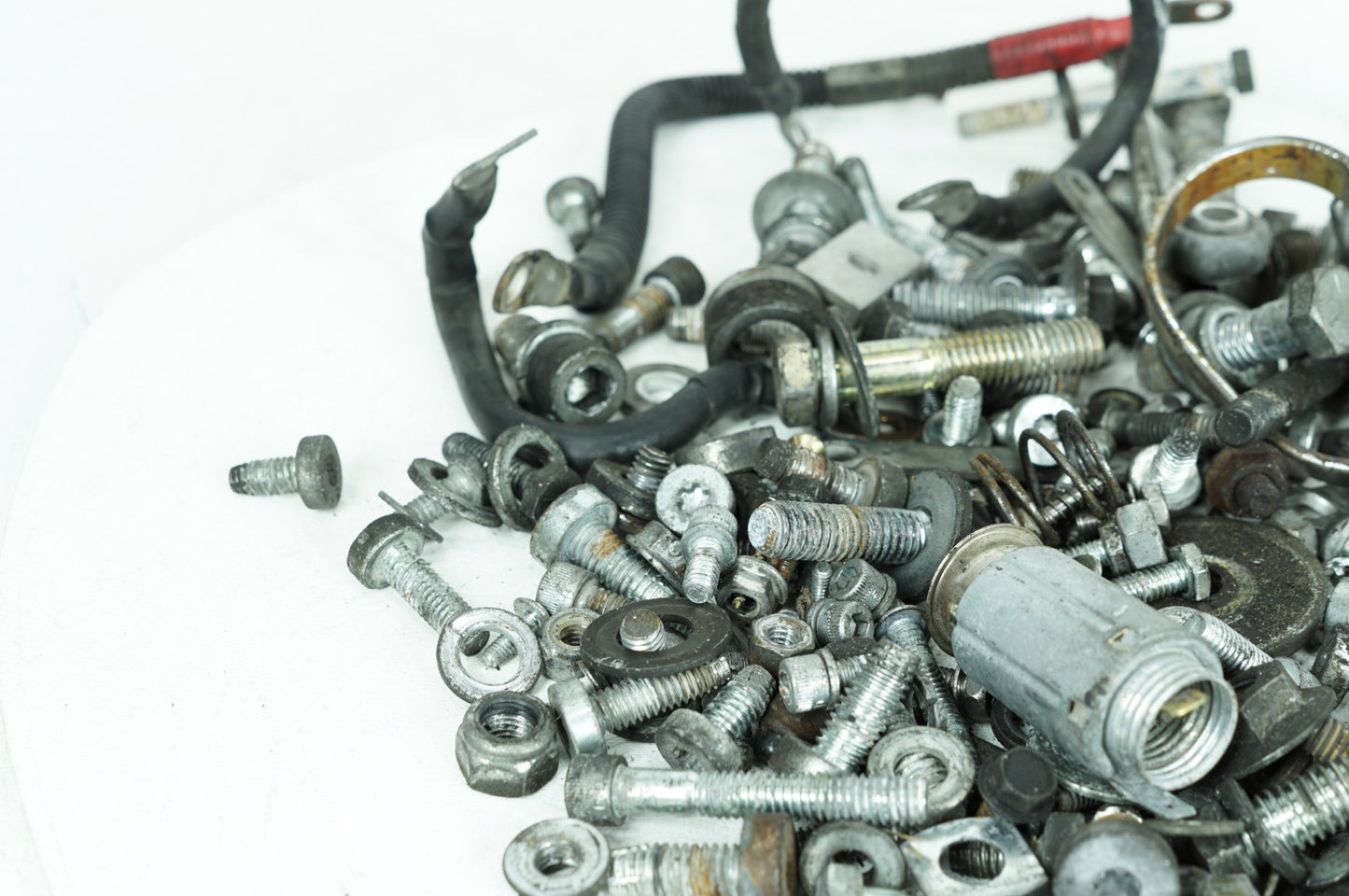 1984 - 1998 Harley-Davidson Touring Electra Glide Ultra Hardware Bolts Nuts & Brackets w/ Battery Cables