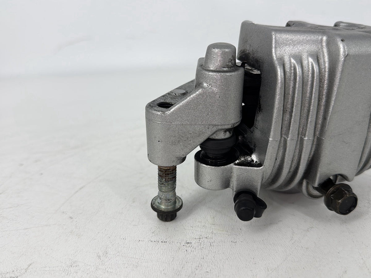 2005 Harley Sportster XL883C 883 Custom OEM Front Left 1 Brake Caliper 44121-04A