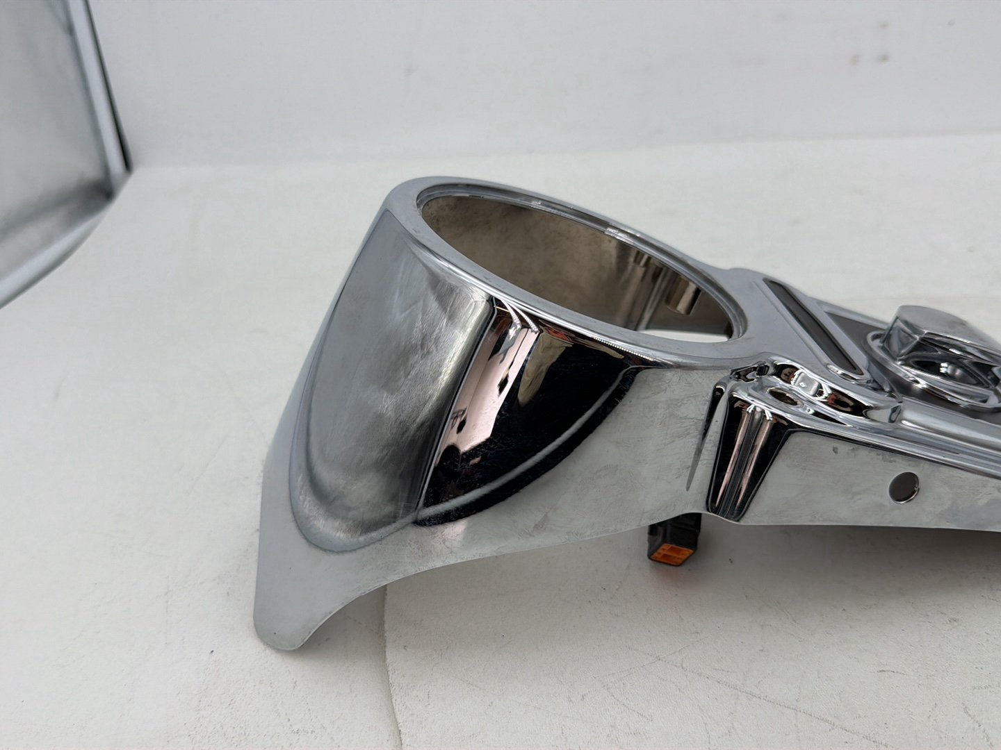 2007 - 2017 Harley-Davidson Dyna Super Glide Custom Fuel Gas Tank Dash Console NOKey 71211-04