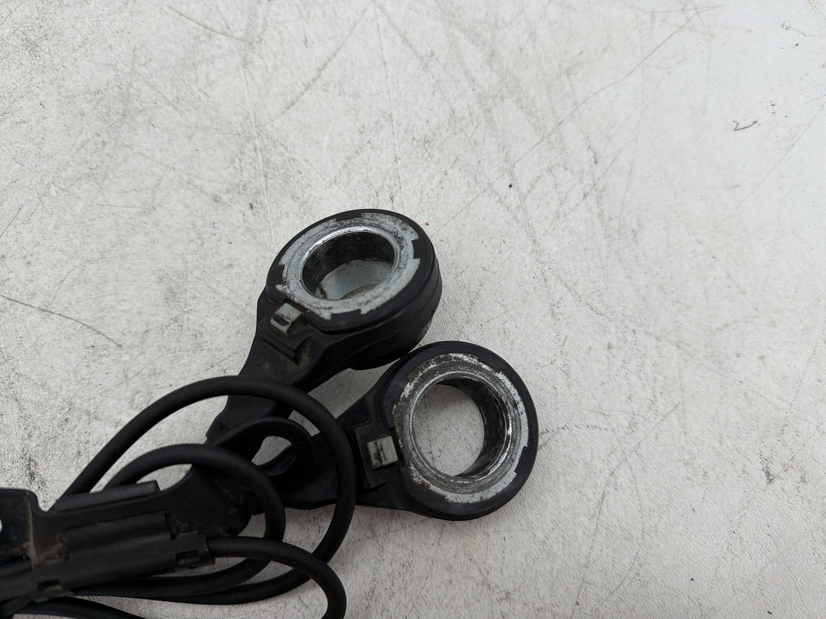 2015 Harley Electra Glide Touring Ultra OEM Front & Rear Wheel ABS Speed Sensors