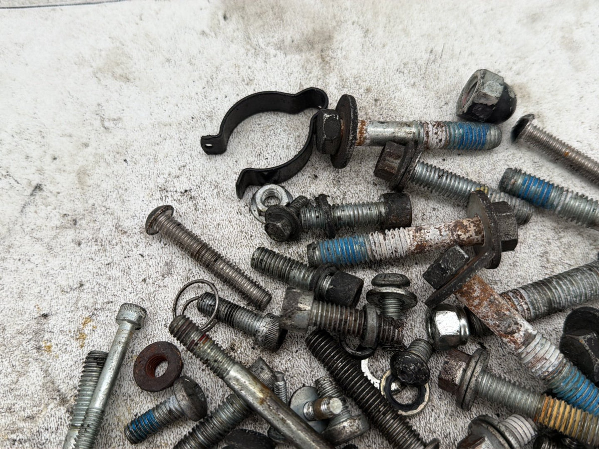 2009 Harley Dyna Street Bob FXDB OEM Hardware Bolts Nuts & Brackets
