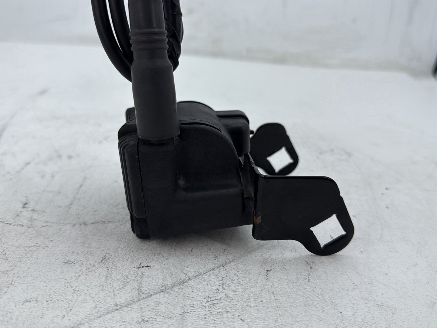 2003 Harley Electra Glide Touring Ultra FLHTCUI OEM Ignition Coil Spark Plugs Cable