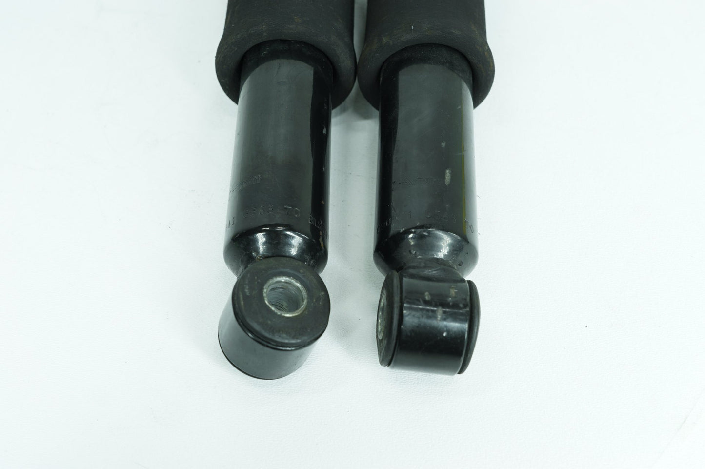 1999 - 2006 Harley-Davidson Touring Electra Glide Classic Rear Left Right Shock Absorbers Shock Absorbers