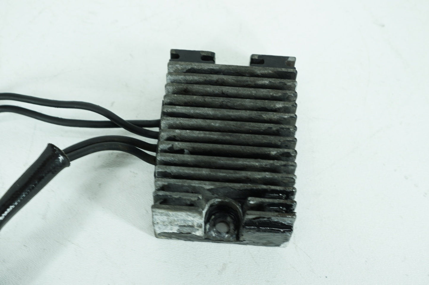 2004 - 2013 Harley-Davidson Sportster  Voltage Regulator Rectifier  74546-07