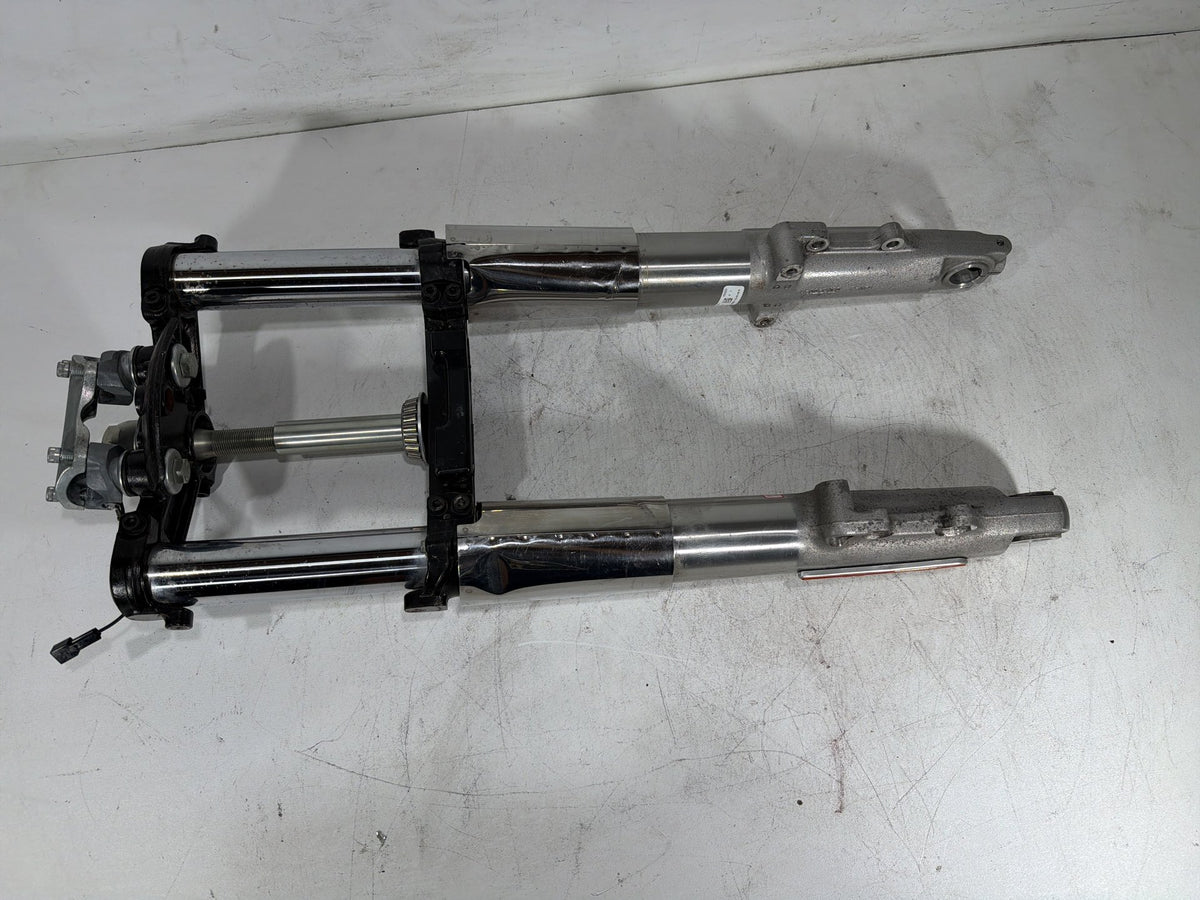 15 Harley Electra Glide Touring Front Triple Tree Set & LH RH Fork Legs Sliders