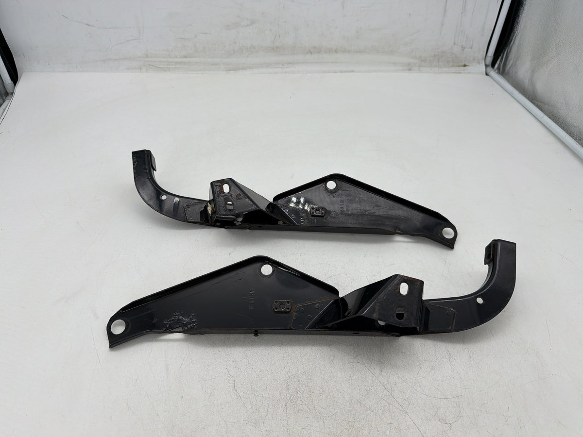 2012 Harley Electra Glide Touring Ultra OEM Right Left Fairing Support Brackets
