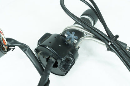 1999 - 2006 Harley-Davidson Softail Deluxe Right Engine Start Kill Switches Controls 71589-96B , 71591-00 , 71564-96