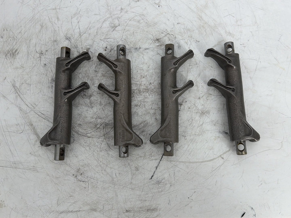 2017 Harley Touring FLHXS Street Glide OEM Engine Twin Cam 1 Rocker Arm 17300053