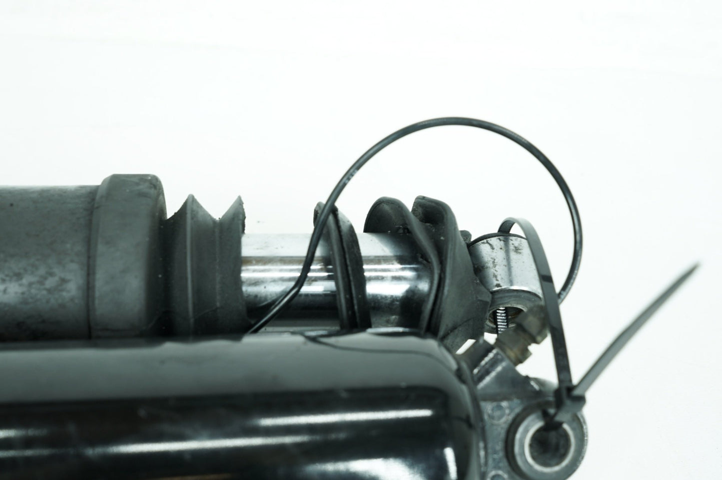 1984 - 1998 Harley-Davidson Touring Electra Glide Classic Rear Left Right Shock Absorbers 54531-92