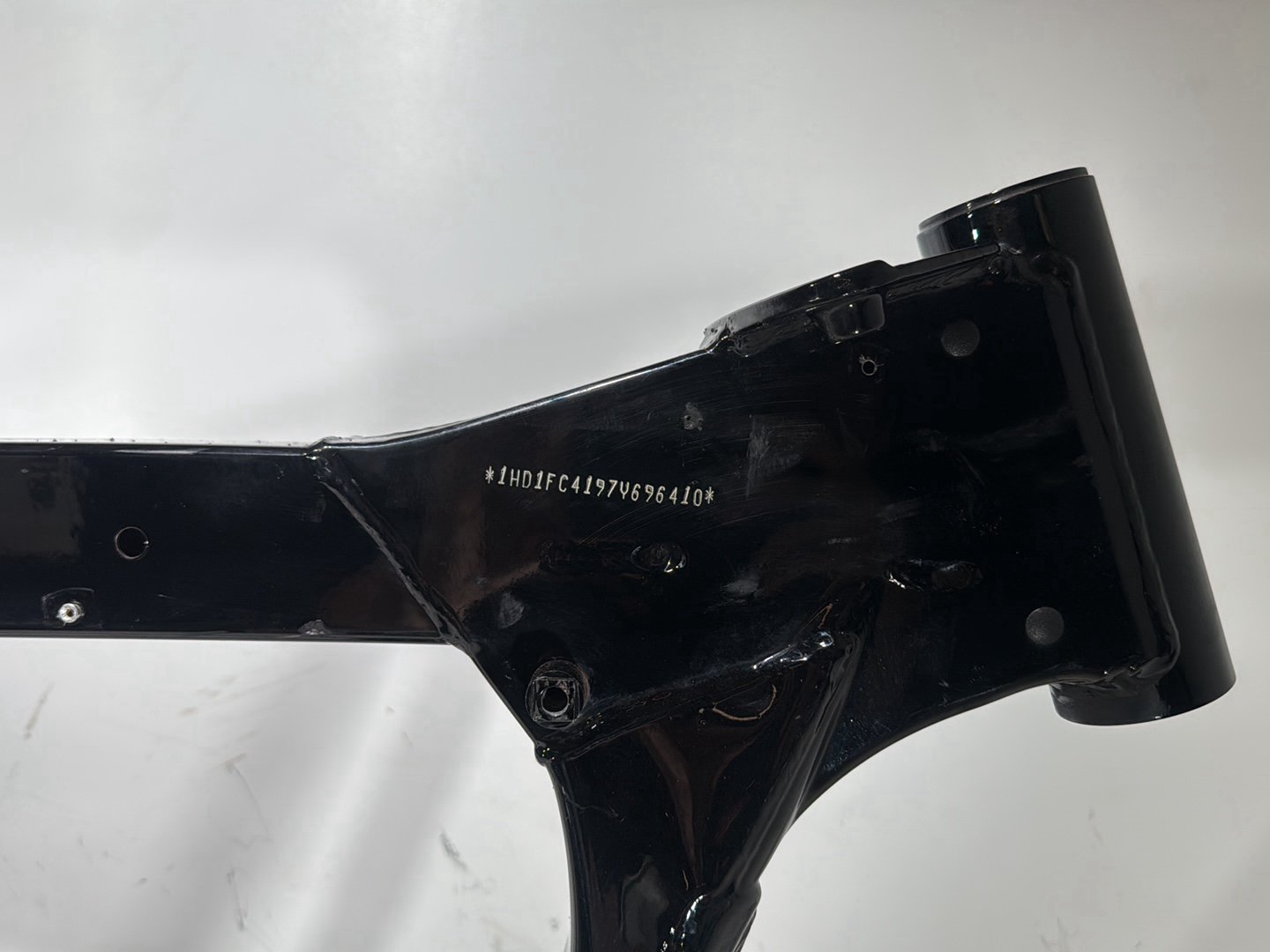 2007 Harley Electra Glide Touring Ultra FLHTCUI OEM Body Main Frame Chassis SLVG