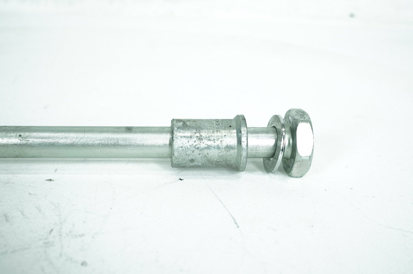 2007 - 2012 Harley-Davidson Softail Heritage Classic Engine Mount Pivot Bolt Shaft 48093-00