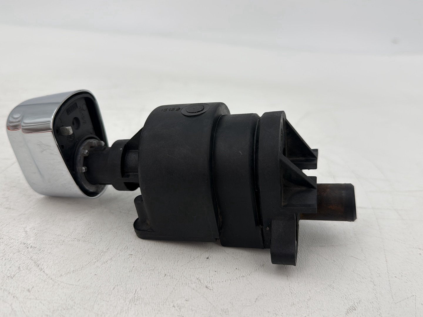 2015 Harley Touring FLHXS Street Glide OEM Ignition Switch Cylinder Barrel Lockset NOKey