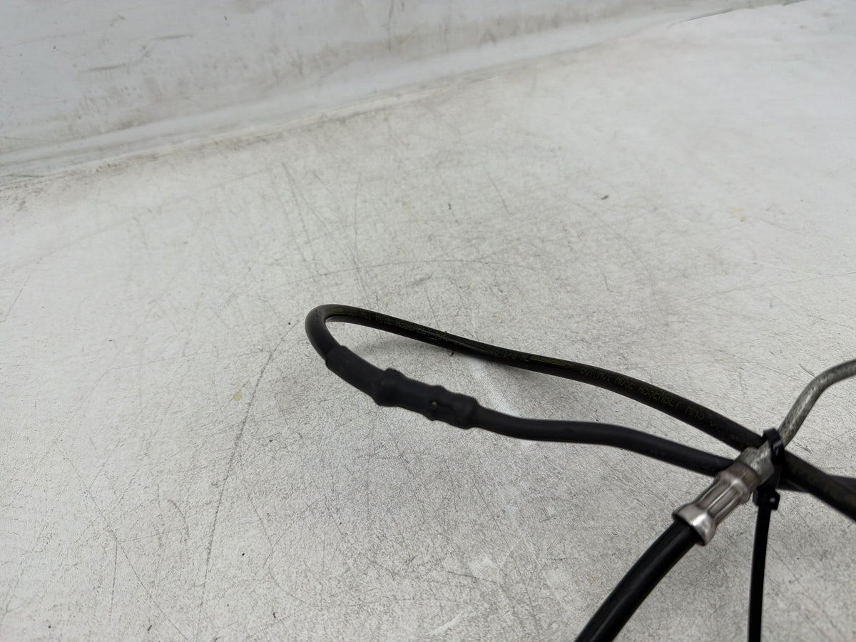 2008 Harley Electra Glide Touring Ultra OEM Front Brake Hose Line Pipe ABS
