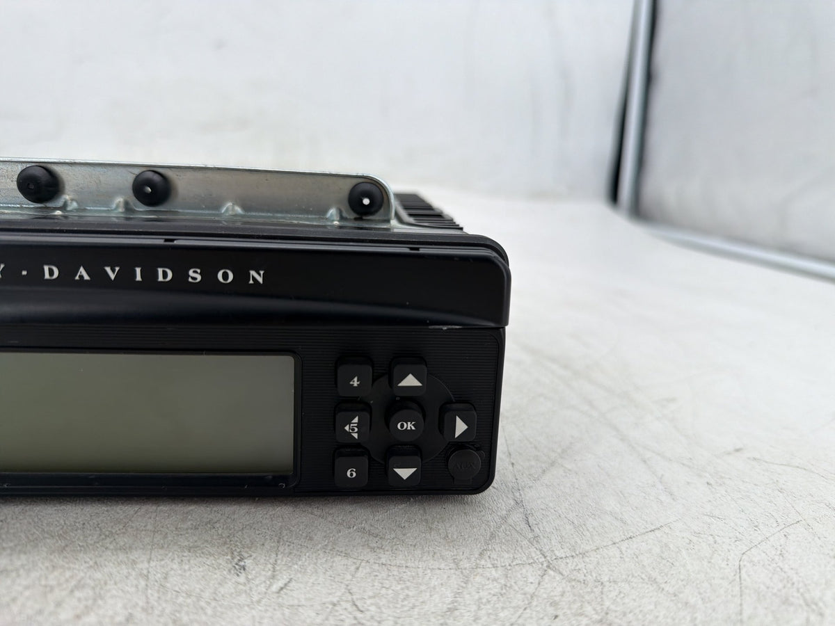 2011 Harley Electra Glide Touring Ultra OEM Harman Kardon AM FM CD Radio Player