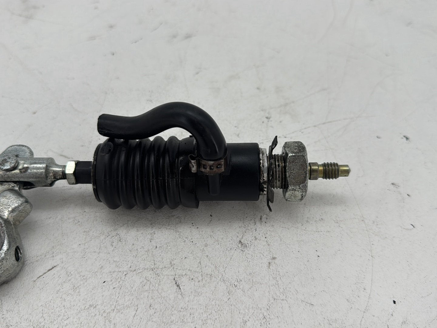 1996 Harley Road King Touring Police FLHPI OEM Rear Stop Brake Master Cylinder