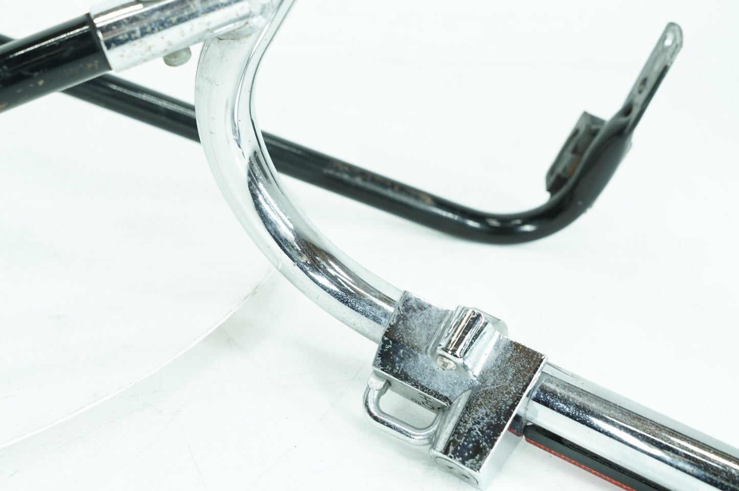 1999 - 2006 Harley-Davidson Touring Road King Classic Rear Left Right Saddlebag Guard Rails Bar 49187-97