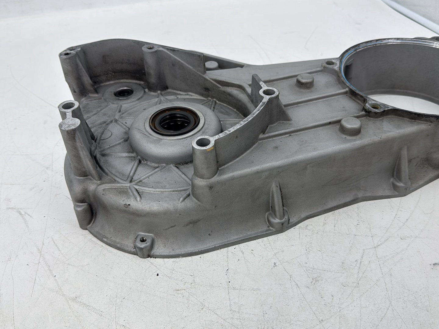 1999 - 2006 Harley-Davidson Touring CVO Screamin Eagle Road King Inner Primary Clutch Cover 60677-01B