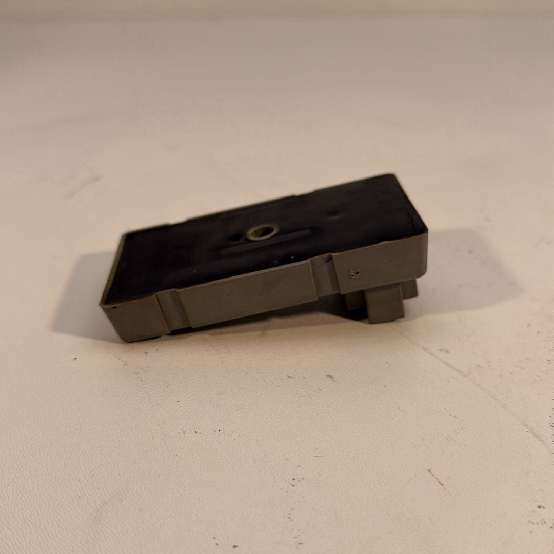 1986 - 2003 Harley-Davidson Sportster Hugger 883 Turn Signal Module Canceller TSM 68940-96