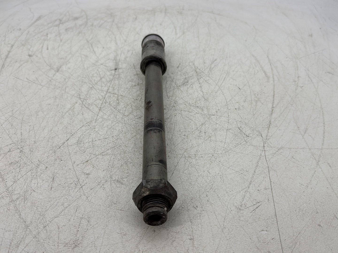 2012 Harley Dyna Super Glide Custom FXDCI OEM Rear Wheel Axle Bolt Shaft