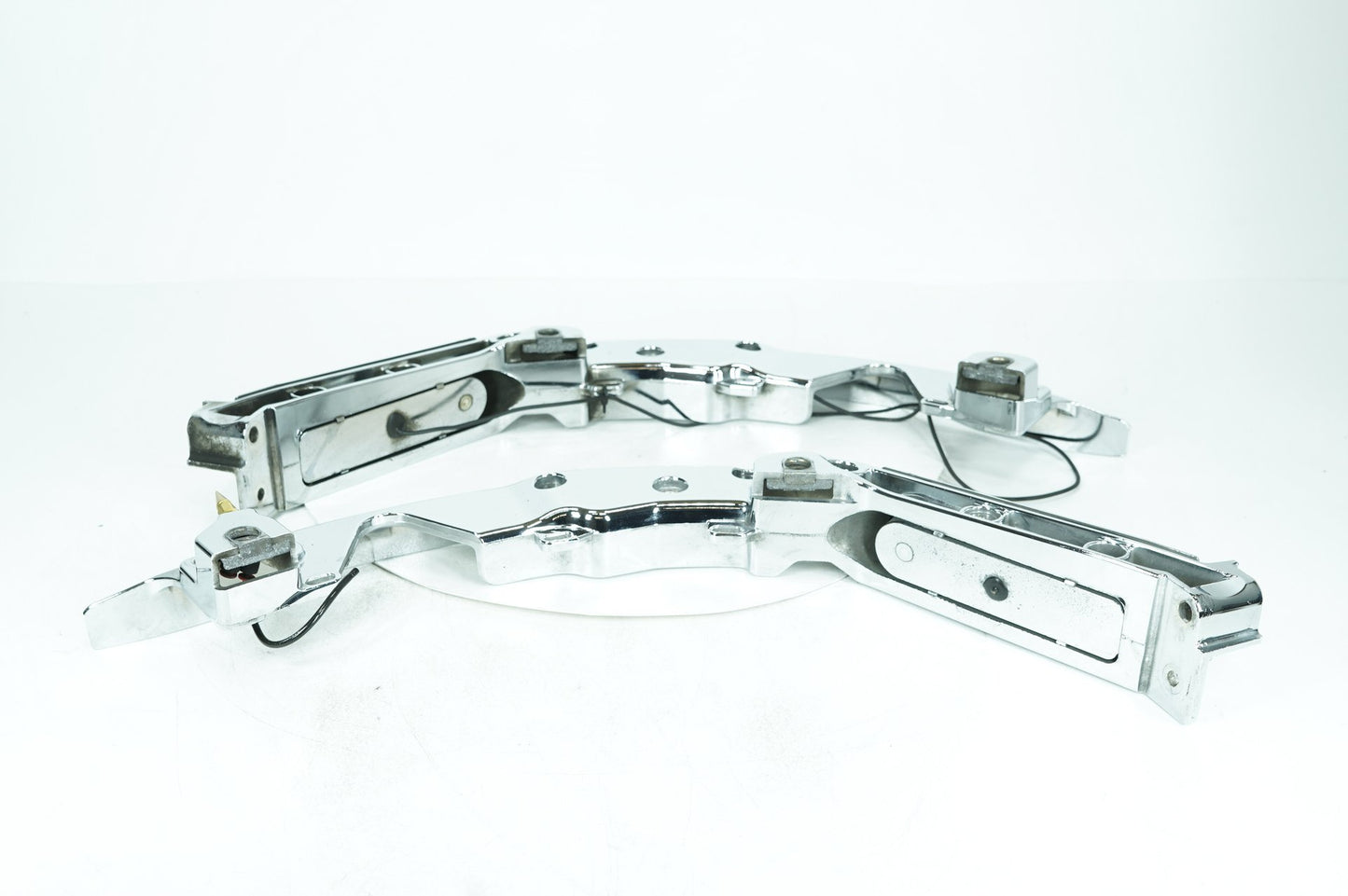 2008 - 2016 Harley-Davidson Touring Electra Glide Ultra Left Right Saddlebag Fender Struts Brackets 90200503