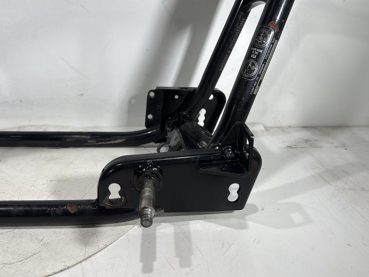 2000 Harley Touring Electra Glide Ultra OEM Body Main Frame Chassis CLN CLR