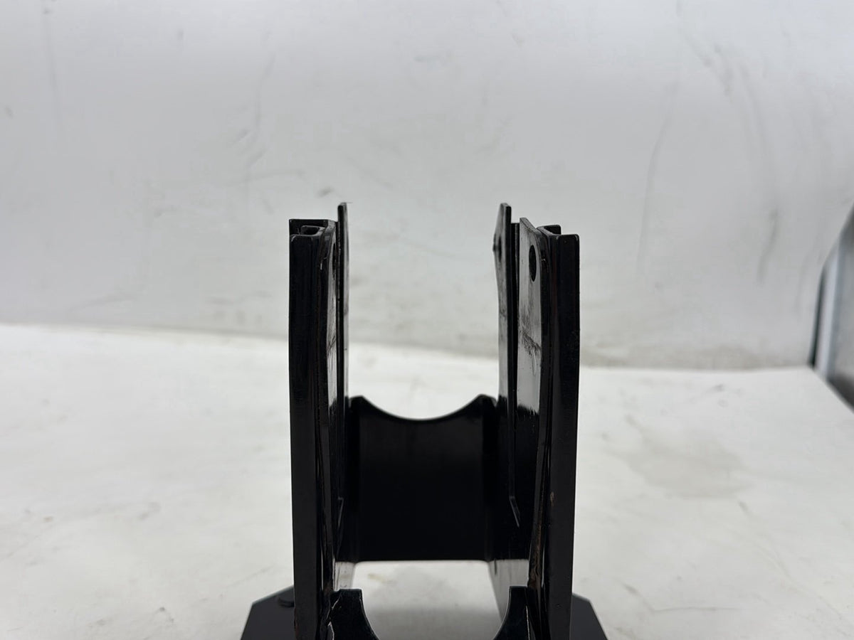 2005 Harley Road Glide Touring FLTRI OEM Inner Fairing Mount Support Bracket
