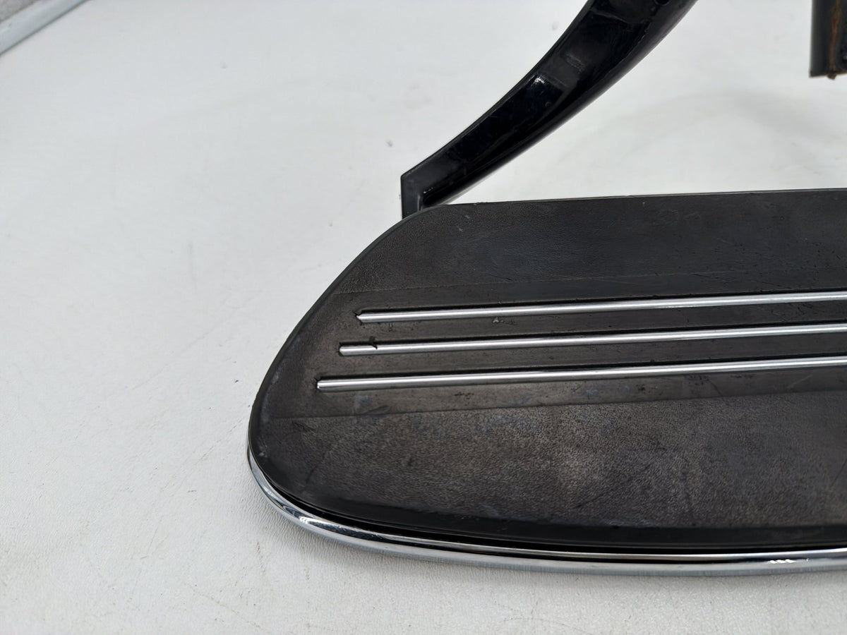 2013 Harley Street Glide Touring FLHX OEM Left Right Driver Floorboard Foot Rest