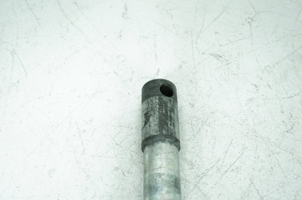 2001 Harley Touring FLHTCI Electra Ultra Classic OEM Front Wheel Axle Bolt Shaft