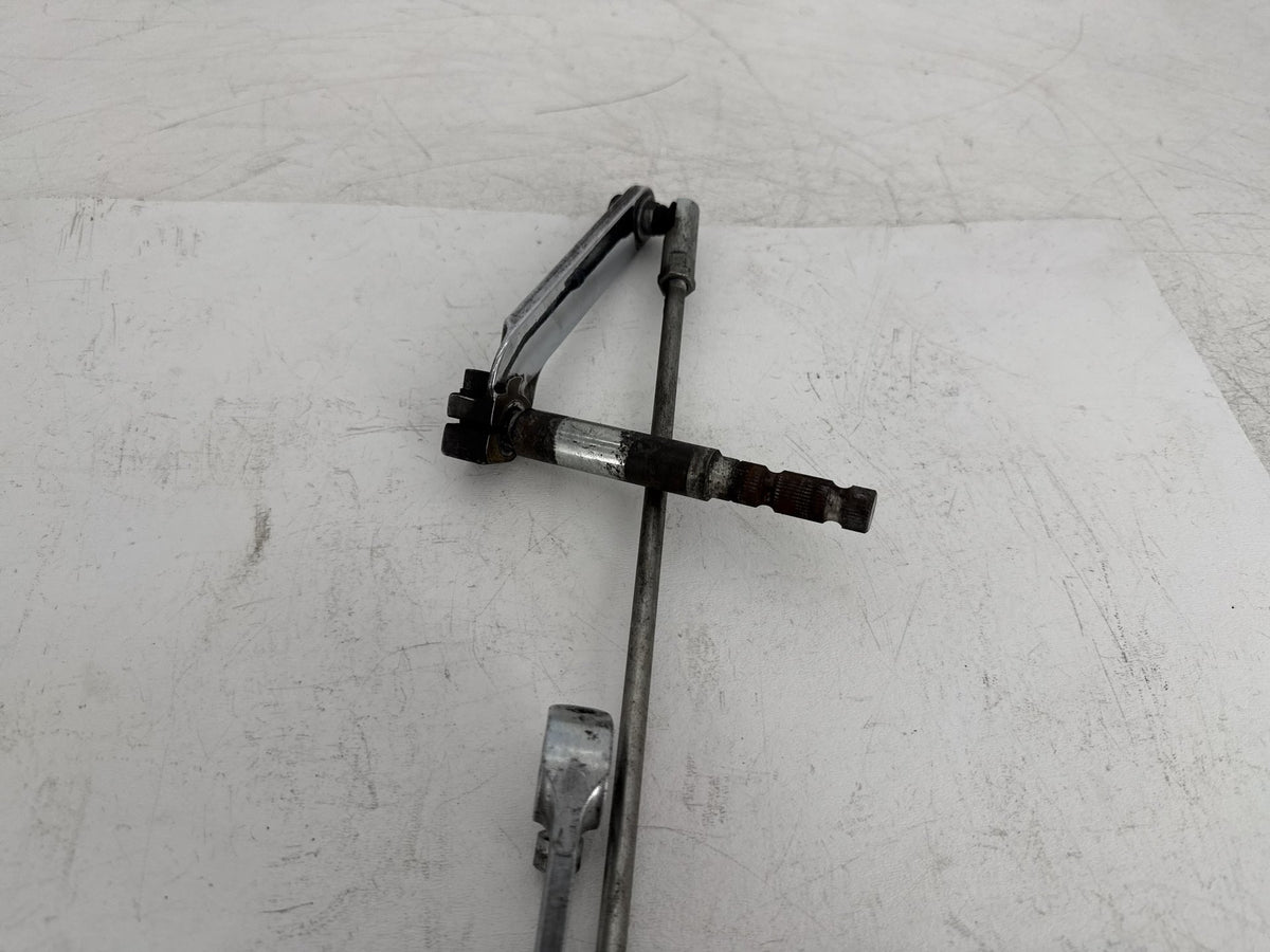 2013 Harley Street Glide Touring FLHX OEM Gear Shifter Lever Arm w/ Rod linkage