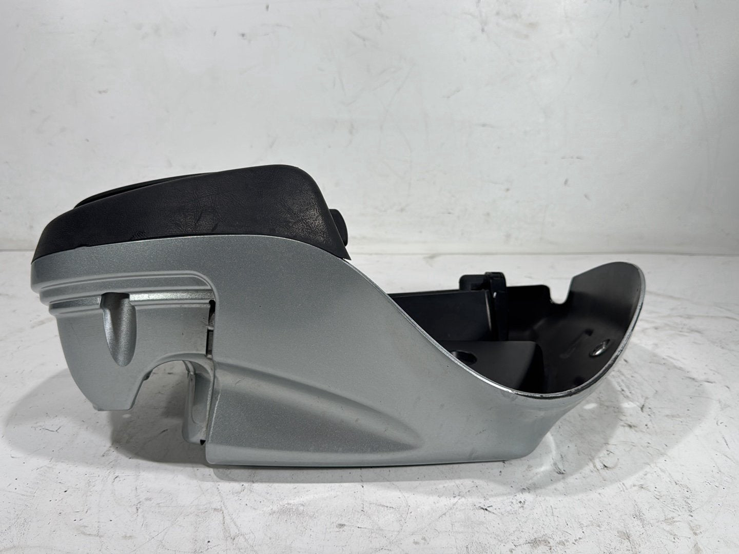 2015 Harley Electra Glide Touring Ultra Low OEM Left Lower 1 Fairing Cowl Cover