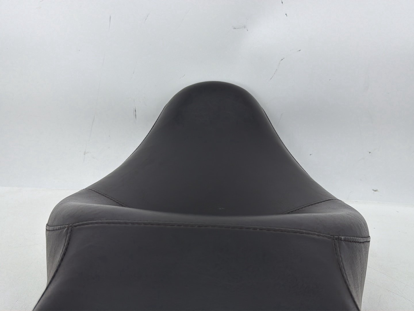 2007 - 2017 Harley-Davidson Dyna Super Glide Custom Passenger Rider Driver Seat Saddle 51819-07