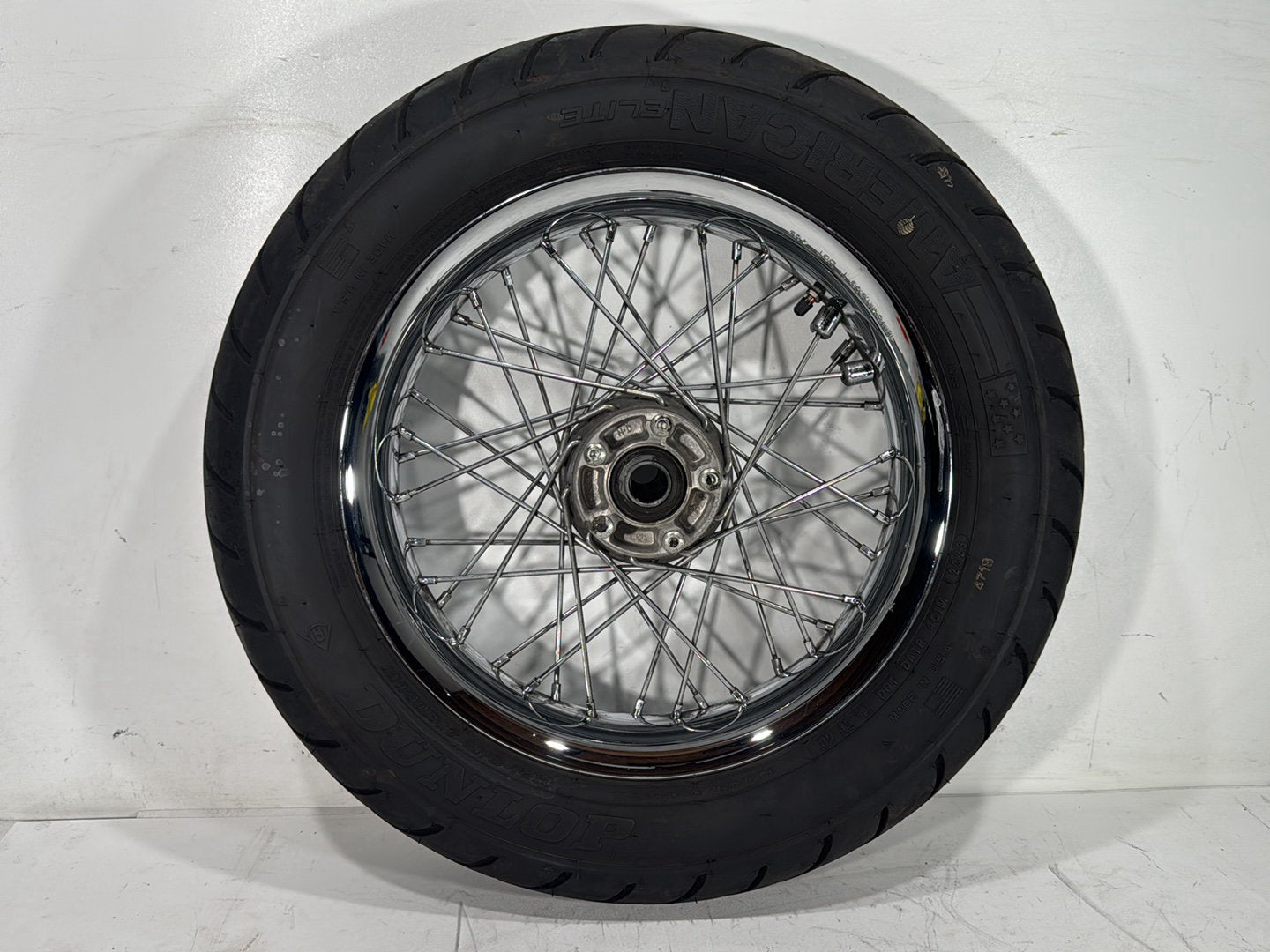 2005 Harley Electra Glide Touring Ultra FLHTCUI OEM Front Wheel Rim Tire Spoked