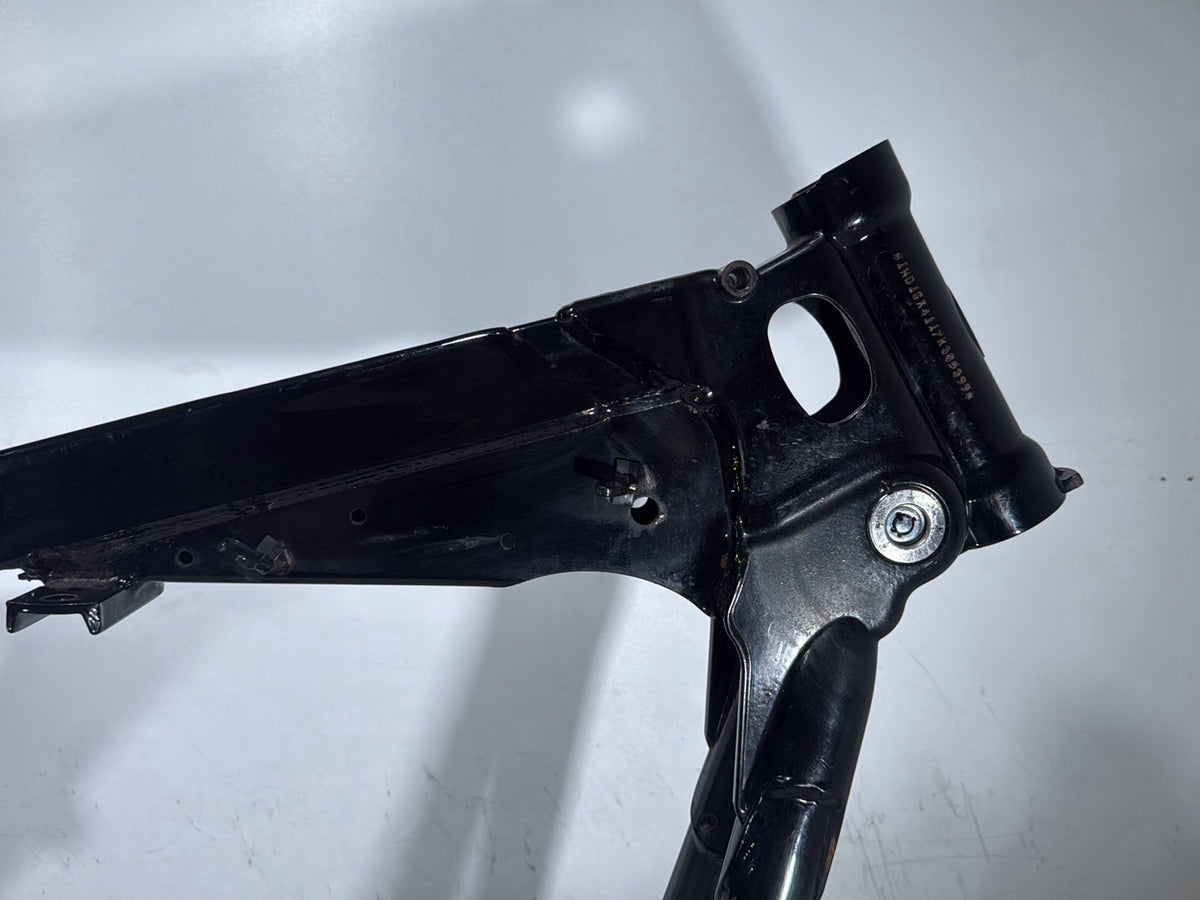 2007 Harley Dyna Street Bob OEM Body Main Frame Chassis CLN CLR 29 degree rake