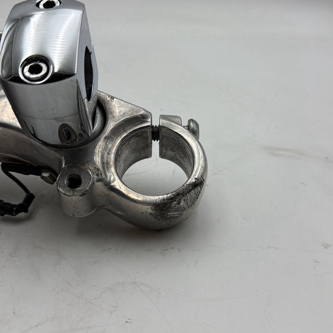 1999 - 2006 Harley-Davidson Dyna Low Rider Front Fork Upper Triple Tree Clamps 45739-87