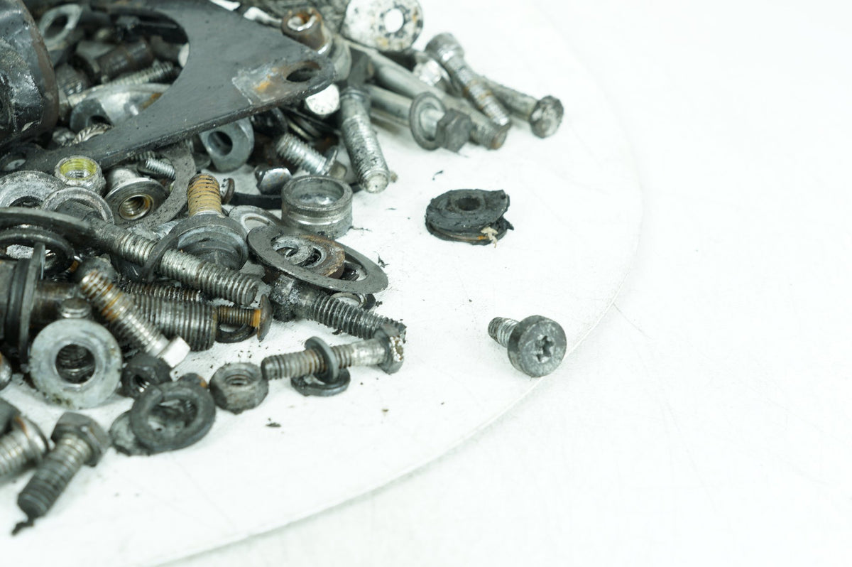 1992 Harley-Davidson Touring FLHS - Hardware Bolts Nuts & Brackets