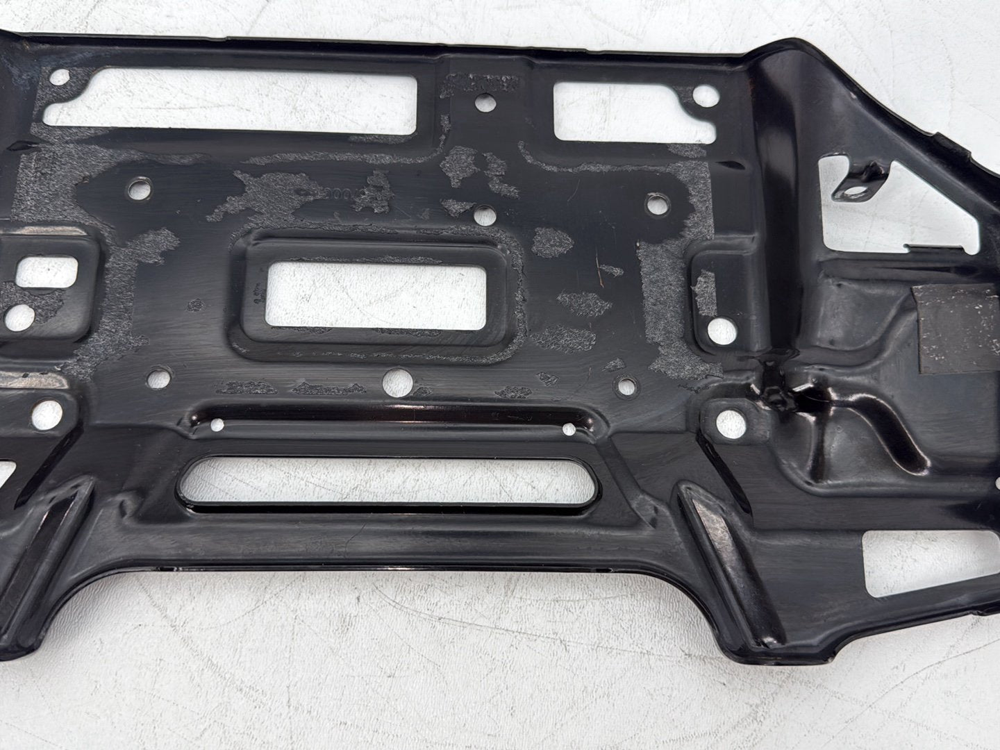 2015 Harley Touring FLHXS Street Glide OEM Inner Fairing Mount Support Bracket