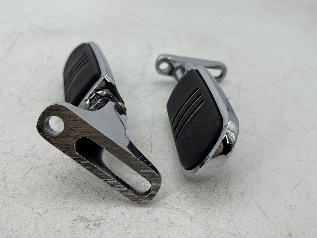 2017 Harley Road Glide Touring FLTRXS OEM Passenger Left & Right Foot Pegs