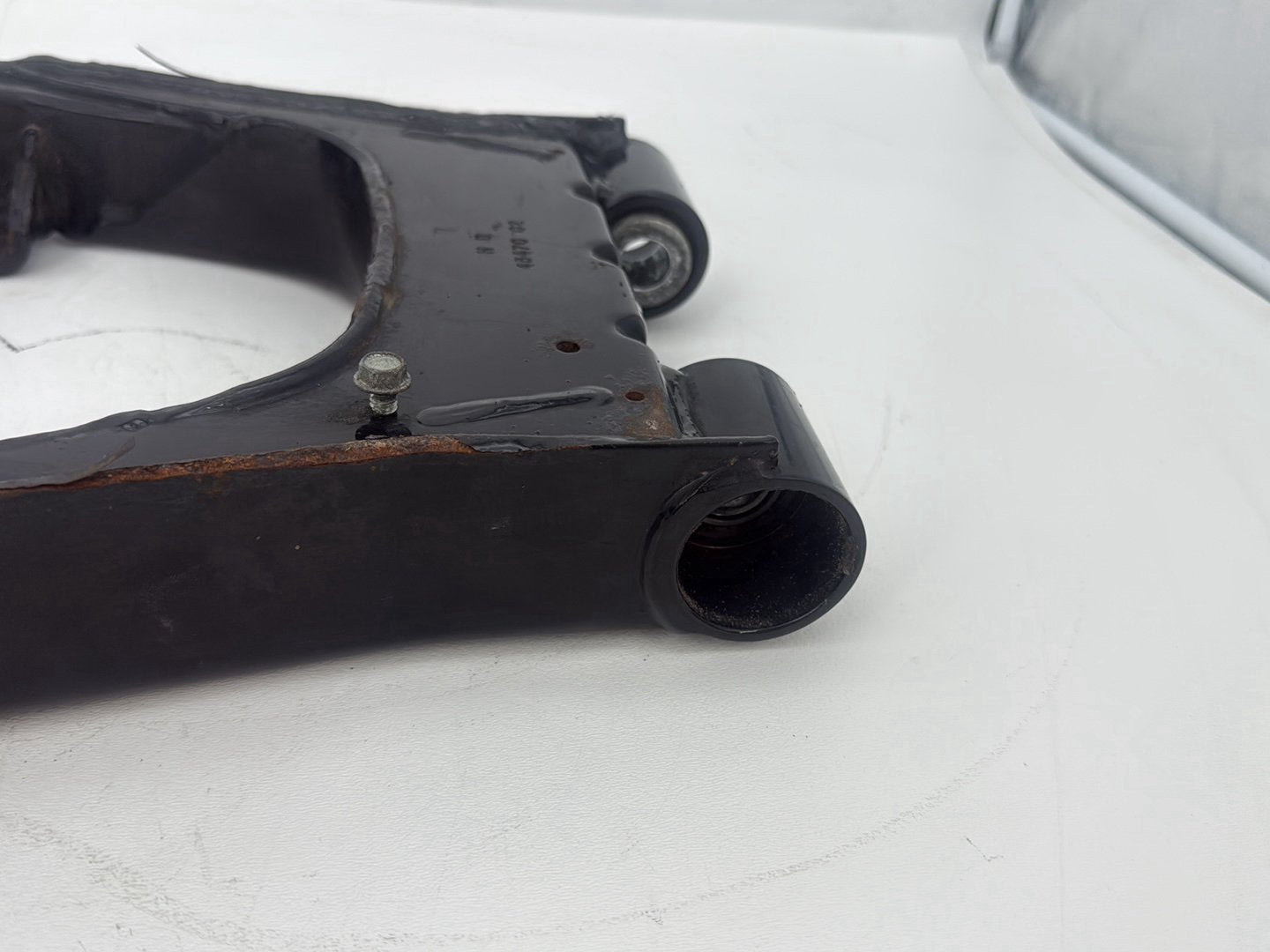 2005 Harley Touring FLHRCI Road King Classic OEM Rear Fork Swingarm Swing Arm