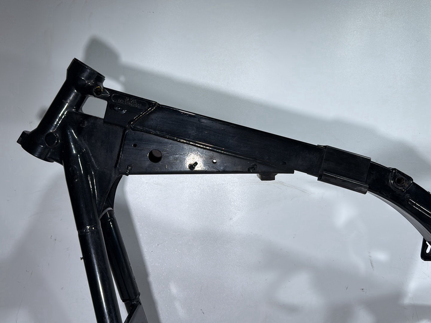 2000 Harley Dyna FXDWG Wide Glide OEM Body Main Frame Chassis CLN CLR
