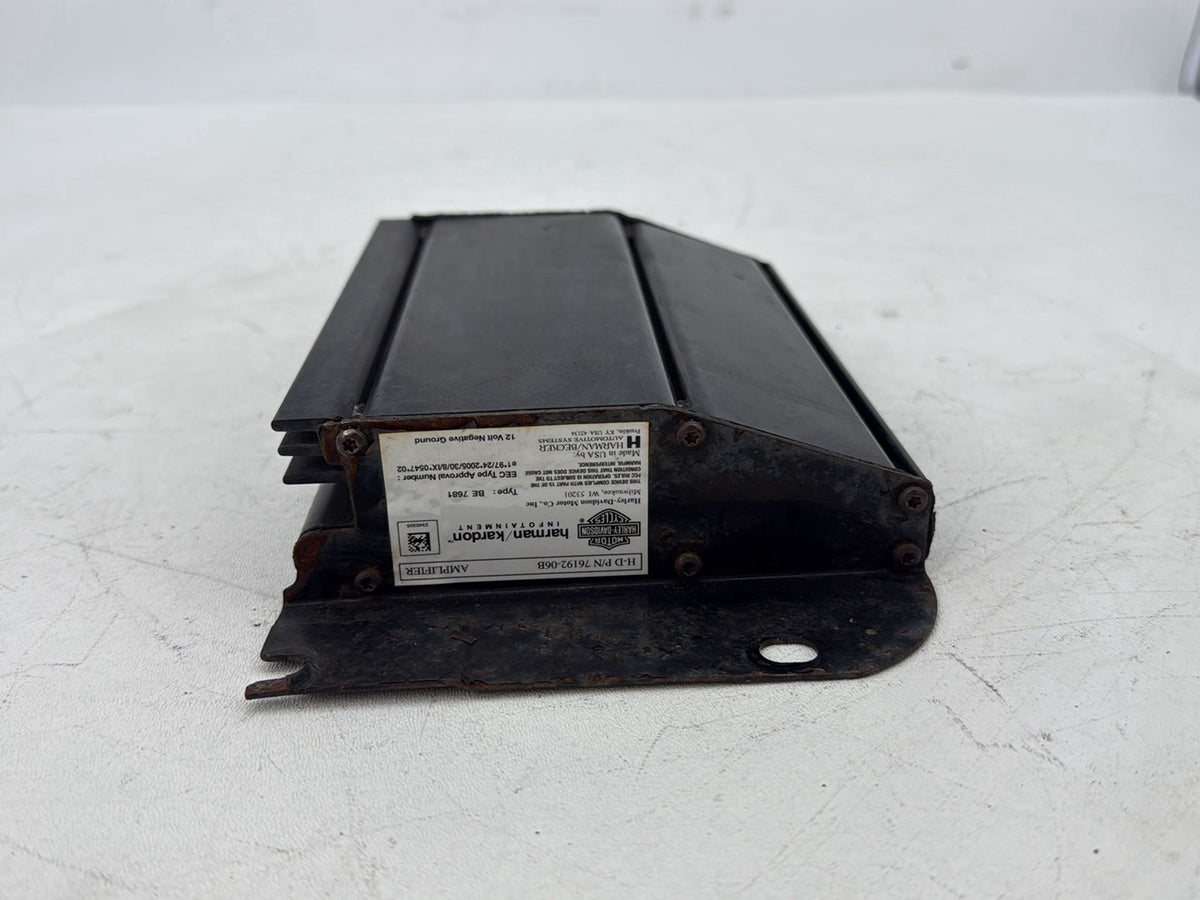 2008 - 2016 Harley-Davidson Touring Electra Glide Ultra Radio Stereo Audio Sound Amplifier Amp 76192-06B