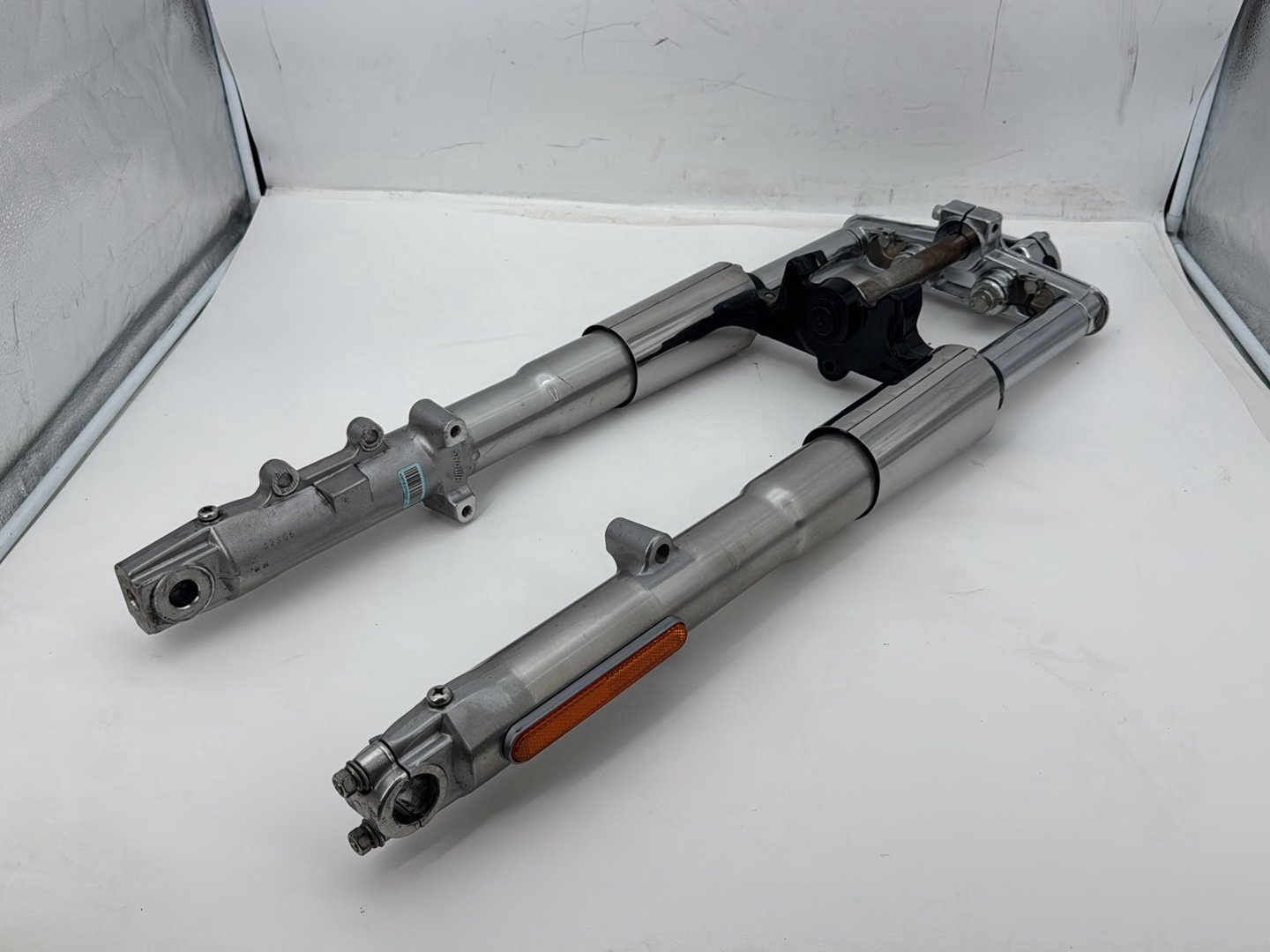2007 Harley Softail Heritage Classic FLSTC OEM Front Triple Tree Set & LH RH Fork Legs Sliders