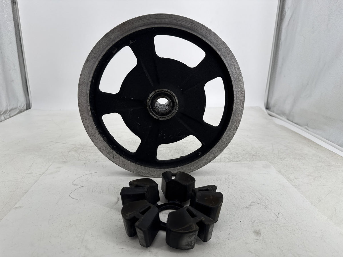 2013 Harley Street Glide Touring FLHX OEM Rear Driver Pulley Sprocket 68T 1"