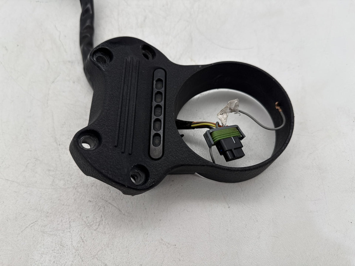 07 Harley Dyna Super Glide Speedometer Holder Bracket Mount Bezel Black Wrinkle