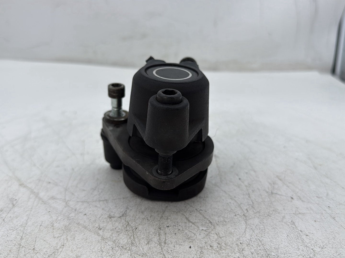 1996 Harley Electra Glide Touring FLHT OEM Front Left 1 Brake Caliper