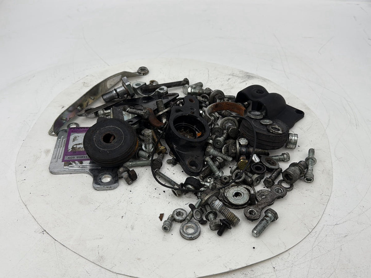 2000 Harley-Davidson Touring FLHTCI- Hardware Bolts Nuts & Brackets