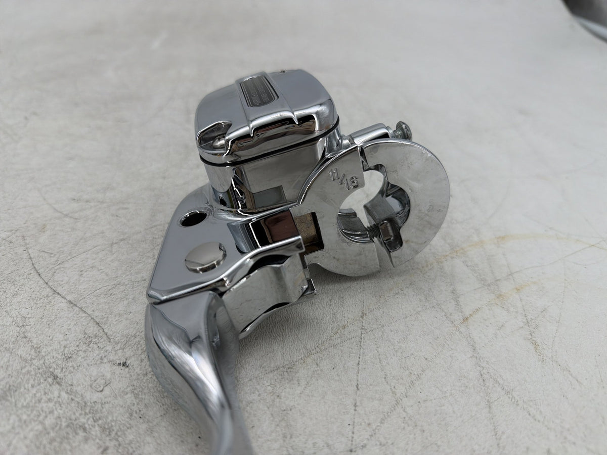 09 Harley Electra Glide Touring CVO Front Left Hand Clutch Lever Master Cylinder