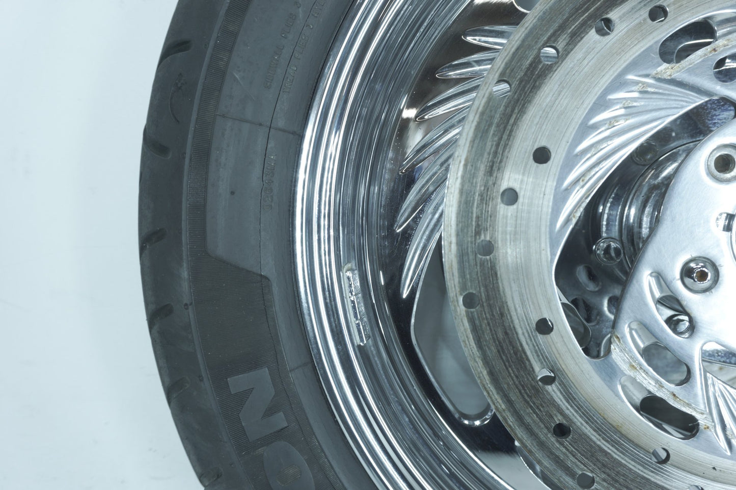 1999 - 2006 Harley-Davidson Touring Road King Front Wheel Rim Tire MT99B16 74H